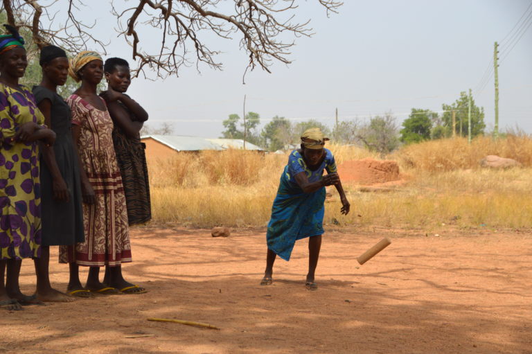 Basket weavers playing Finnish game mölkky